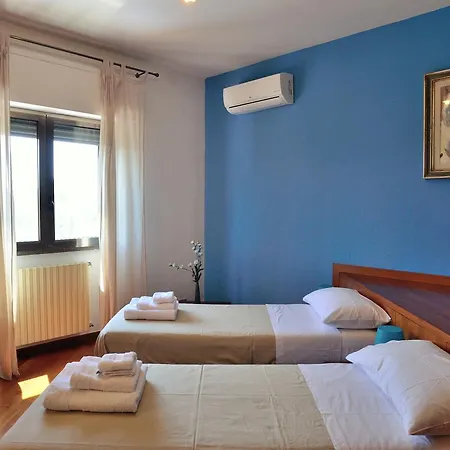 Bed And Breakfast La Villa Ambienti Sanificati Con Generatore Di Ozono-3